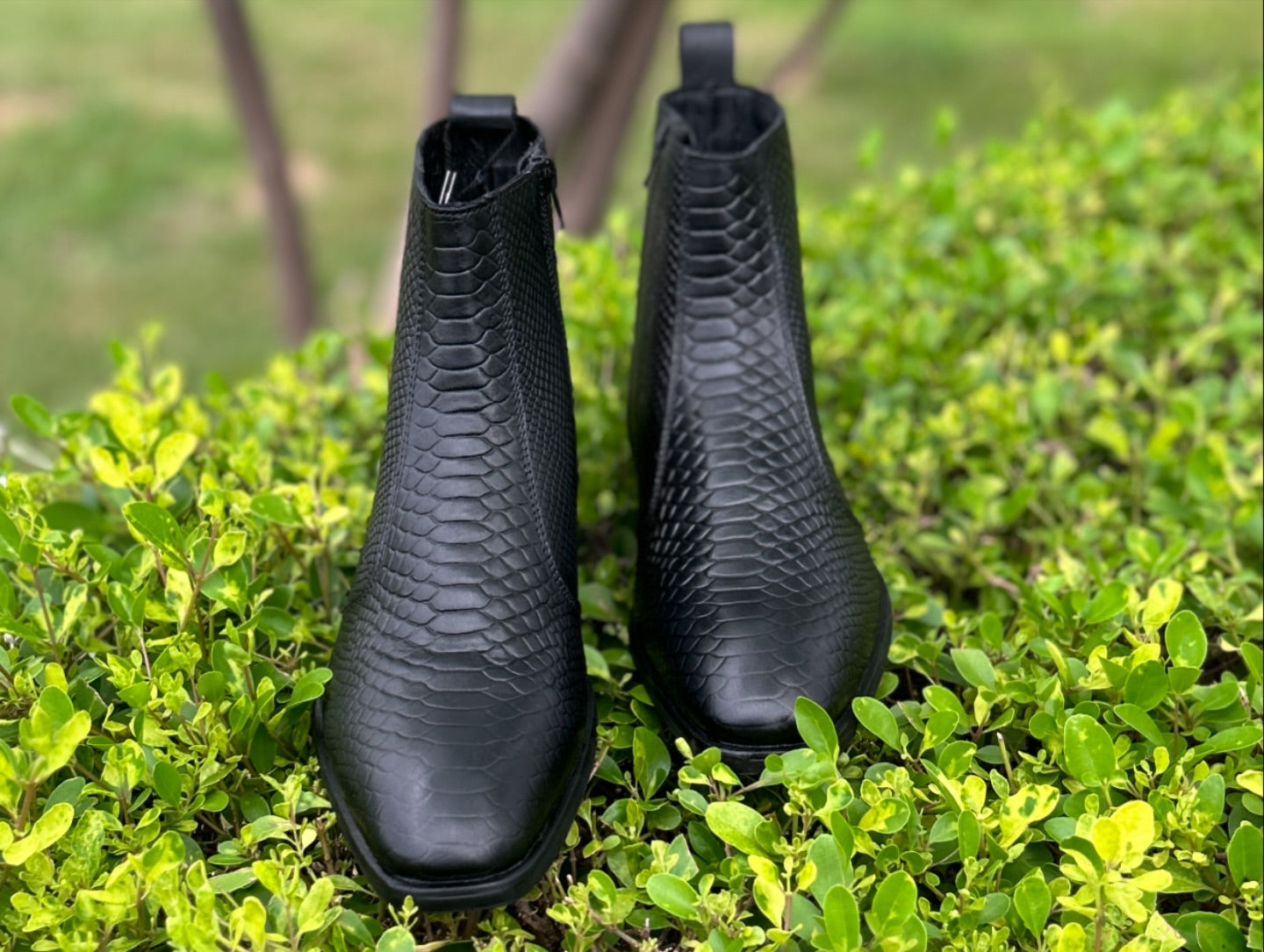 Chelsea in corodile and snack pattern in 100% Genuine Leather