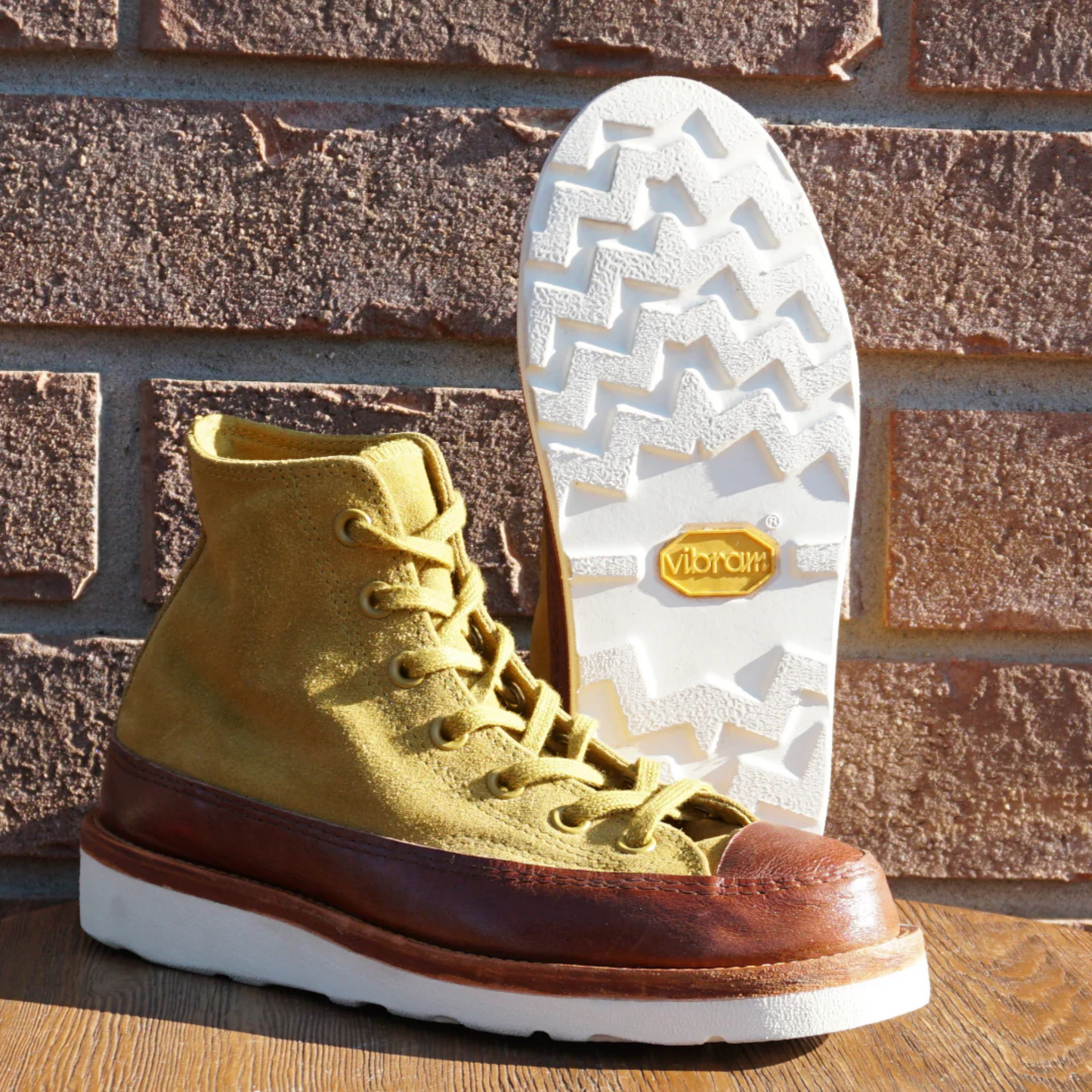 Handmade leather high-top casual shoes