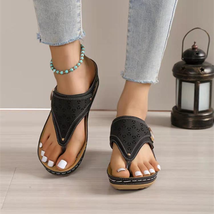 Hollow Out Wedge Flip Flops