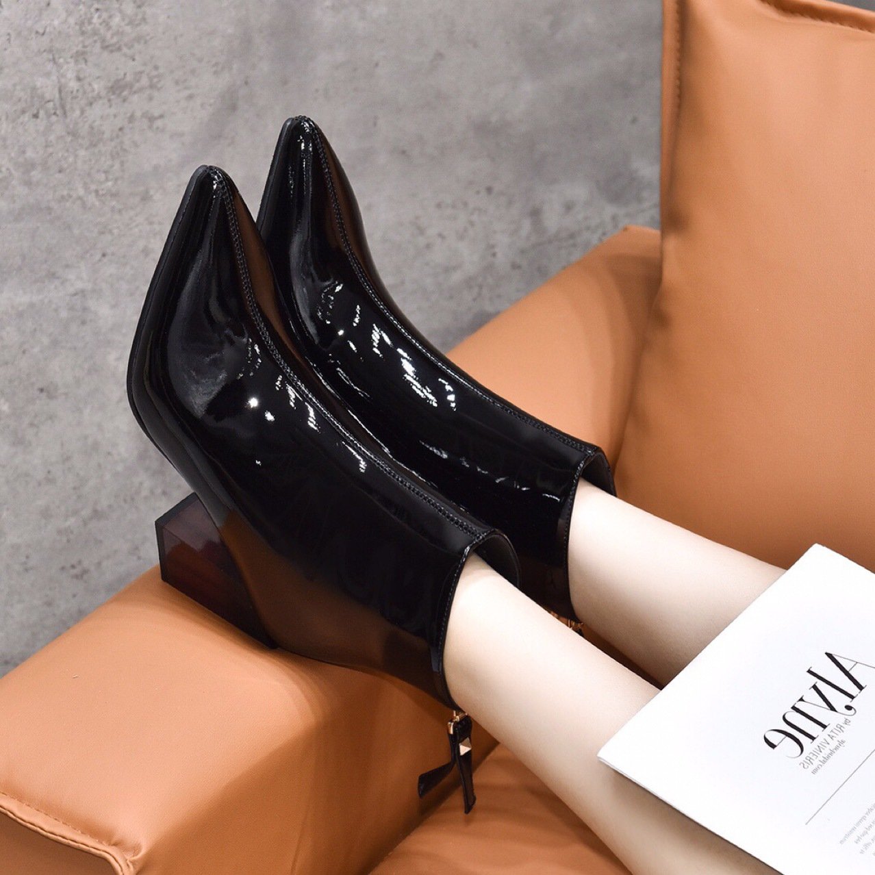 Boots - 302