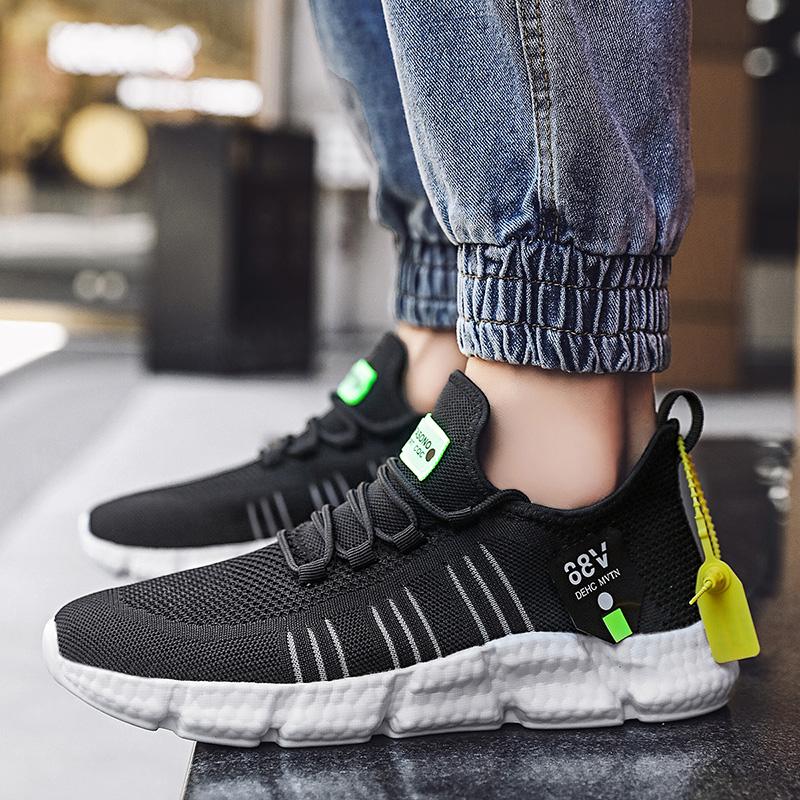 Running shoes men's lightweight casual mesh breathable summer large size sneakers