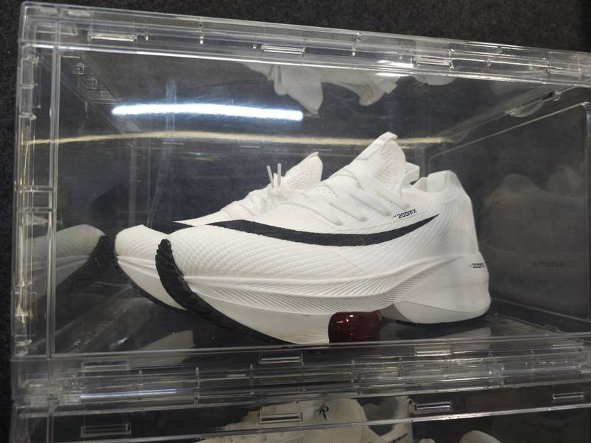 Training Stylish With Extra Comfort Running Sneakers