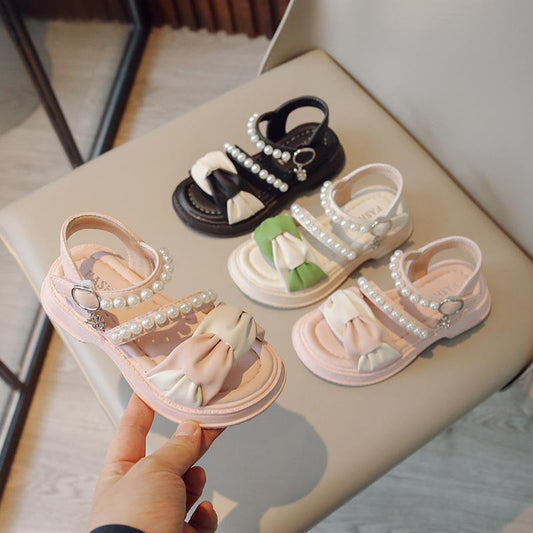 Pearl sandals