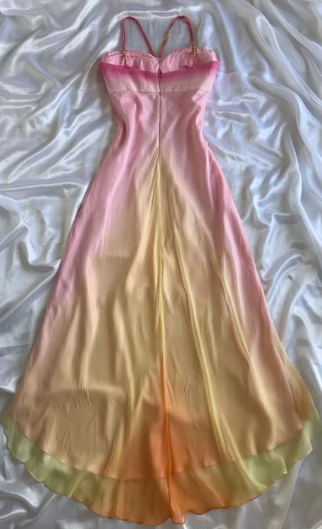 Dreamy Vintage Sunset Rhinestone Prom Dress 🌅✨