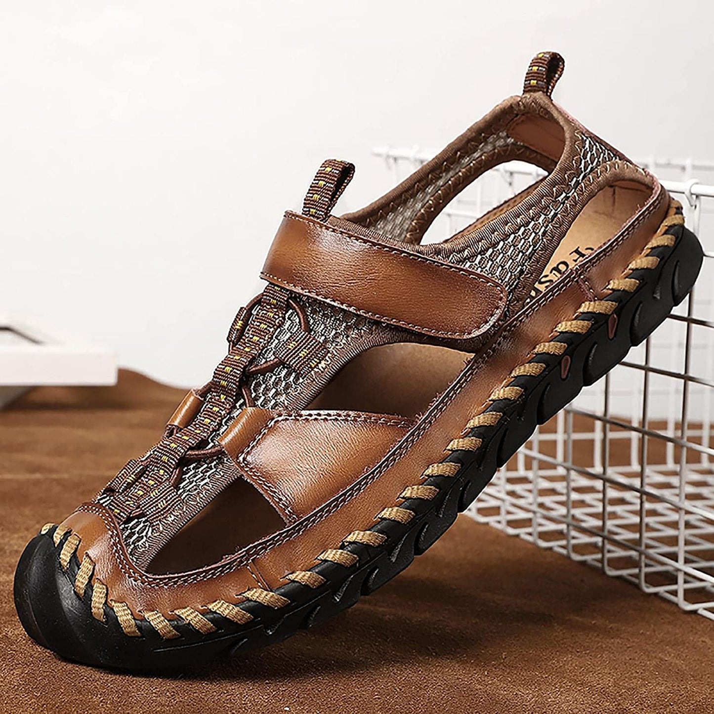 Men's handmade sandals leather beach wading shoes