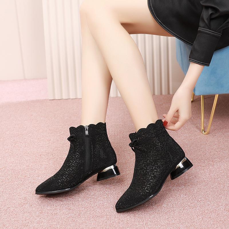 New hollow mesh rhinestone boots