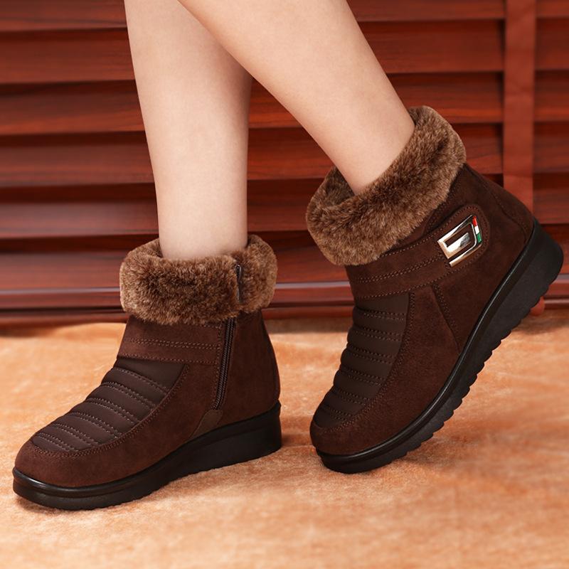 FLAT HEEL SNOW BOOTS